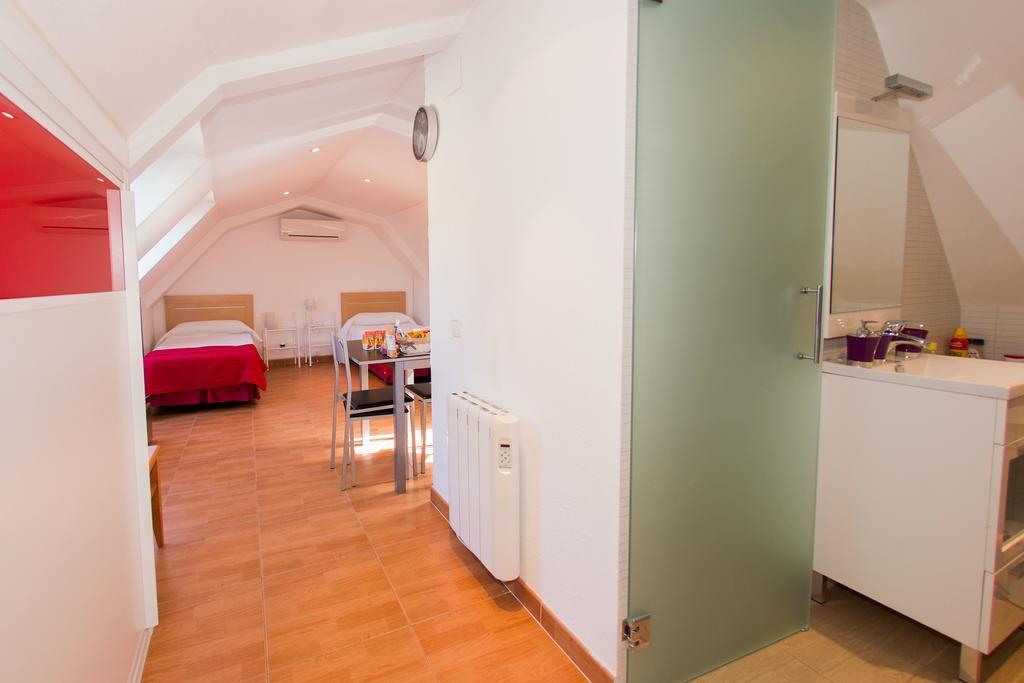 Apartamentos Madrid Centro Eksteriør bilde