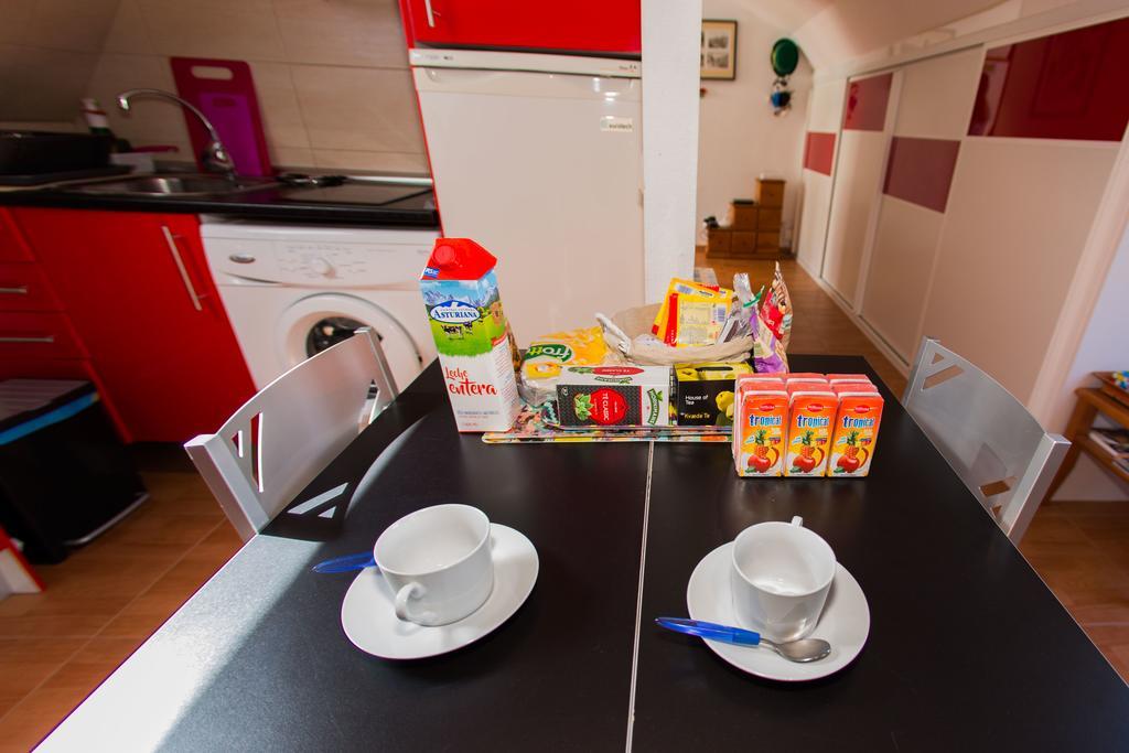 Apartamentos Madrid Centro Eksteriør bilde