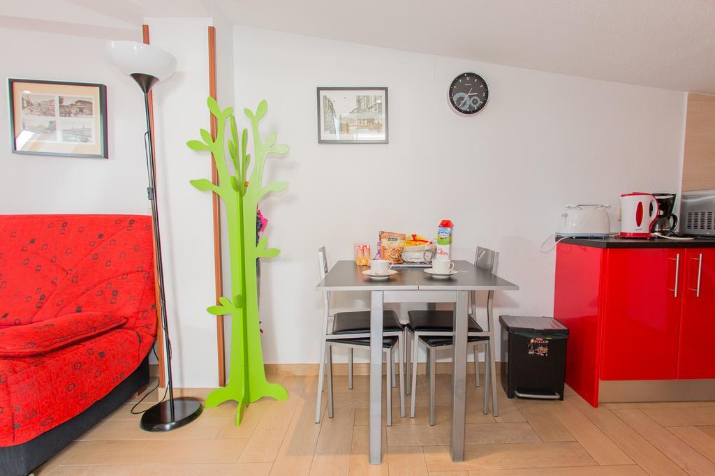 Apartamentos Madrid Centro Eksteriør bilde