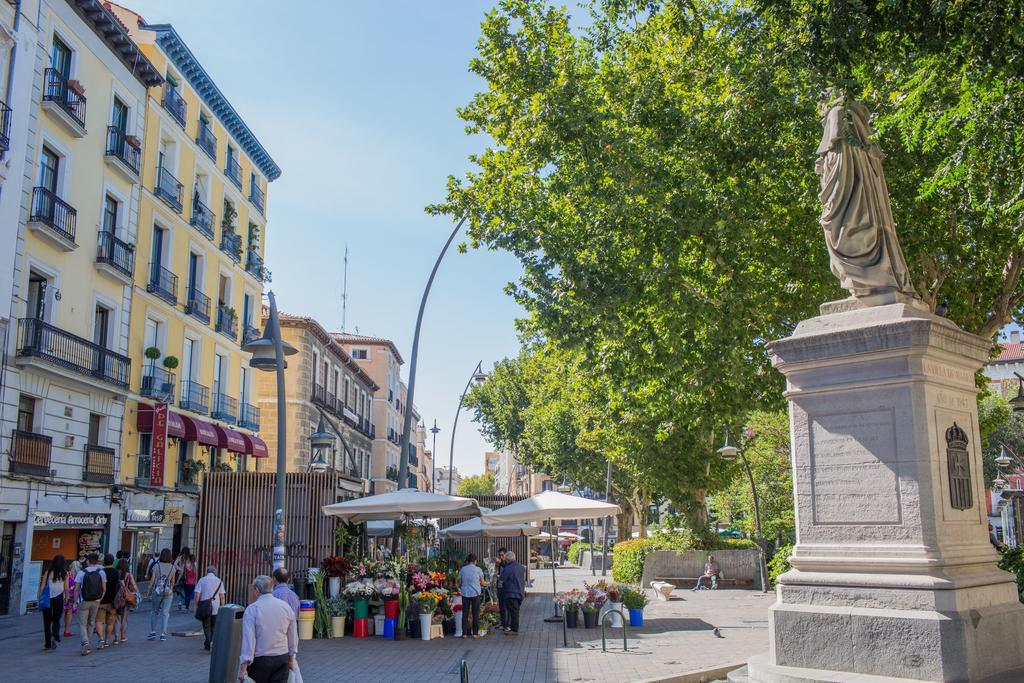 Apartamentos Madrid Centro Eksteriør bilde